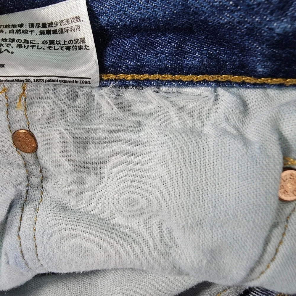 Levi's 501 Original Fit Jeans Men's 32x28 (Tag 34x30) Button‎ Fly Dark Stonewash